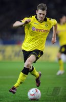 Fussball: 1. Bundesliga Saison 2010/2011: Dortmund, PISZCZEK am Ball