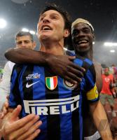FUSSBALL SERIE A:  JUBEL Javier Zanetti (Inter)