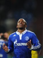Fussball: DFB Pokal  Saison 2010/2011, Viertelfinale: Schalke, FARFAN