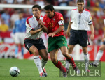 Fussball INTERNATIONAL  EURO 2004  Portugal - England im Stadion da Luz in Lissabon 24.06.2004