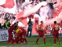 Fussball 2. BUNDESLIGA 14/15 : JUBEL 1. FC Kaiserslautern