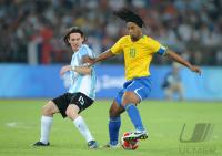 FUSSBALL  Olympia 2008  Halbfinale Maenner Argentinien - Brasilien