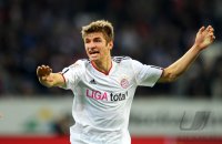 Fussball 1. Bundesliga : JUBEL Thomas Mueller (FC Bayern Muenchen)