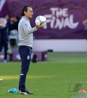 FUSSBALL INTERNATIONAL EURO 2012 FINALE :  Trainer Cesare Prandelli (Italien)