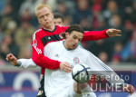 Fussball 1. Bundesliga: Leverkusen - Muenchen, Zweikampf