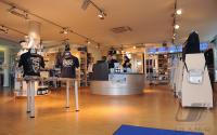 Fussball 2. Bundesliga: Fanshop beim TSV 1860 Muenchen