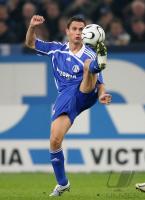 Fussball 1. Bundesliga: Schalke, LOEVENKRANDS Einzelaktion