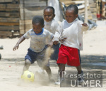 Namibia - Kinder beim Fussball