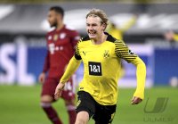 Fussball 1. Bundesliga Saison 21/22: Borussia Dortmund - FC Bayern Muenchen