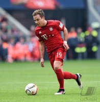 Fussball 1. Bundesliga Saison 15/16: FC Bayern Muenchen -  Eintracht Frankfurt