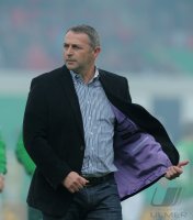 FUSSBALL  DFB Pokal 1. Hauptrunde 2011: Manager Klaus Allofs (SV Werder Bremen)