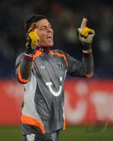 Fussball: 1. Bundesliga Saison 2010/2011: Hannover 96 - VfB Stuttgart