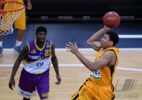 Basketball 1. Bundesliga  13/14  Walter Tigers Tuebingen - Phoenix Hagen