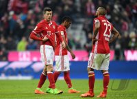 Fussball 1. Bundesliga Saison 16/17: FC Bayern Muenchen - FC Schalke 04