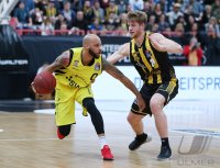 Basketball 1. Bundesliga 17/18 Hauptrunde: Walter Tigers Tuebingen - MHP RIESEN Ludwigsburg