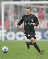 Fussball CHL FC Bayern-Rapid; Lahm am Ball