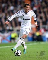 FUSSBALL INTERNATIONAL CHL ACHTELFINALE 12/13:  Mesut Oezil (Real Madrid)