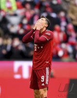 Fussball 1. Bundesliga Saison 21/22: FC Bayern Muenchen - Bayer 04 Leverkusen