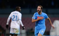 FUSSBALL  CHL  Saison 2013/2014: JUBEL Gonzalo Higuain (SSC Neapel)
