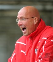 Fussball 3. Bundesliga:  Trainer Juergen Seeberger (Stuttgart II)