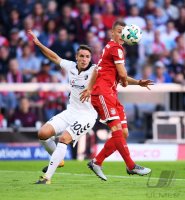 Fussball 1. Bundesliga Saison 17/18: FC Bayern Muenchen - SC Freiburg