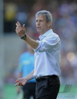 Fussball 1. Bundesliga  Saison 2011/2012:  Trainer Lucien Favre (Borussia Moenchengladbach)