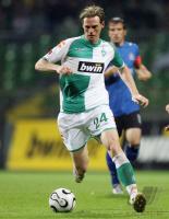 Fussball 1. Bundesliga: Bremen, BOROWSKI Einzelaktion
