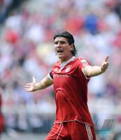 Fussball 1. Bundesliga : JUBEL Mario Gomez (FCB)