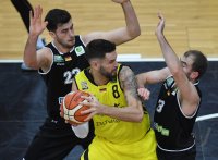 Barmer 2. Basketball Bundesliga  18/19: Tigers Tuebingen - Roemerstrom Gladiators Trier