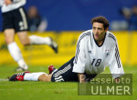 Deutsche Nationalmannschaft: NEUVILLE, enttaeuscht am Boden