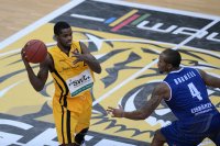 Basketball  1. Bundesliga  12/13: Walter Tigers Tuebingen - Eisbaeren Bremerhaven
