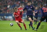 FUSSBALL INTERNATIONAL CHL ACHTELFINALE 12/13: FC Bayern Muenchen - FC Arsenal London