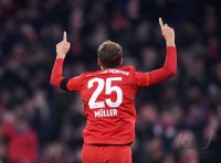 Fussball 1. Bundesliga Saison 19/20: FC Bayern Muenchen -  FC Schalke 04