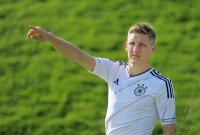 Bastian SCHWEINSTEIGER (Deutschland) im neuen Nationaltrikot EM 2012
