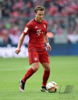 Fussball 1. Bundesliga Saison 15/16: FC Bayern Muenchen -  Eintracht Frankfurt
