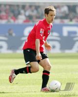 Fussball, 1. Bundesliga: Hannover, CHERUNDOLO Einzelaktion