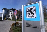2. Fussball Bundesliga: Trainingsgelaende und Geschaeftsstelle des TSV 1860 Muenchen