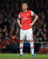 FUSSBALL  CHL  Saison 2013/2014: Arsenal London - SSC Neapel