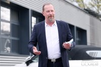 Geschaeftsfuehrer Autohauses Seeger Martin Haecker