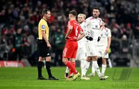 Fussball 1. Bundesliga  Saison  2025/2026  14. Spieltag FC Bayern Muenchen -  1. FSV Mainz 05