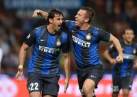 FUSSBALL SERIE A: Jubel von Diego Milito und Cassano Antonio (v. li., Inter Mailand)