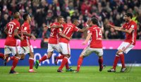 Fussball 1. Bundesliga Saison 16/17: FC Bayern Muenchen - Borussia Moenchengladbach