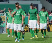 FUSSBALL  DFB Pokal 1. Hauptrunde 2011: Enttaeuschung  Werder Bremen