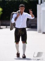 Fussball 1. Bundesliga 15/16: Thiago Alcantara (FC Bayern Muenchen)