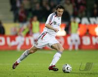 Fussball 1. Bundesliga: Bayern, VAN BOMMEL Einzelaktion