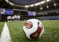 Fussball International  U 20 WM Training  Kunstrasen