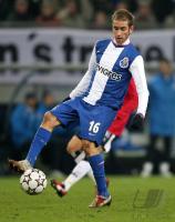 Fussball, Champions League: RAUL MEIRELES