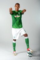 Fussball 1. Bundesliga, Saison 2012/2013, Werder Bremen: Theodor Gebre Selassie im exklusiven Pressefoto ULMER Fotoshooting