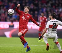 Fussball 1. Bundesliga Saison 18/19: FC Bayern Muenchen - VfB Stuttgart
