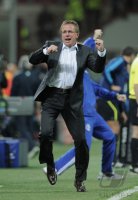 FUSSBALL CHL  Saison 10/11:  JUBEL  Trainer Ralf Rangnick (FC Schalke 04)